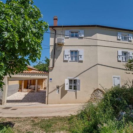 Mediterranes Ferienhaus M. Terrasse ヴェリ・ロシニュ エクステリア 写真